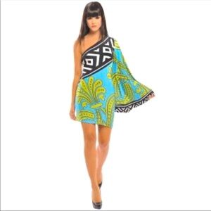 Analili one shoulder dress.